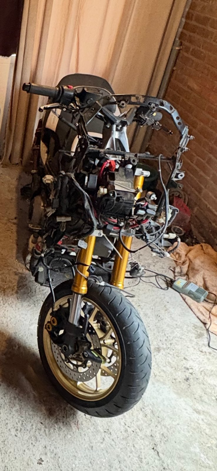 Tmax 500 frame blok nieuwe model voorvork velgen enz, Motoren, Ophalen