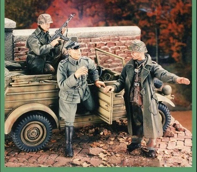 German XX Kubelwagen crew (1:35) - set met 3 resin figuren, Ophalen of Verzenden, Nieuw, 1:35 tot 1:50, Figuur of Figuren