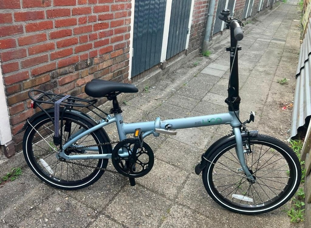 Just UGO opvouwbare fiets - Zo goed als nieuw, Fietsen en Brommers, Fietsen | Vouwfietsen, 20 inch of meer, Zo goed als nieuw