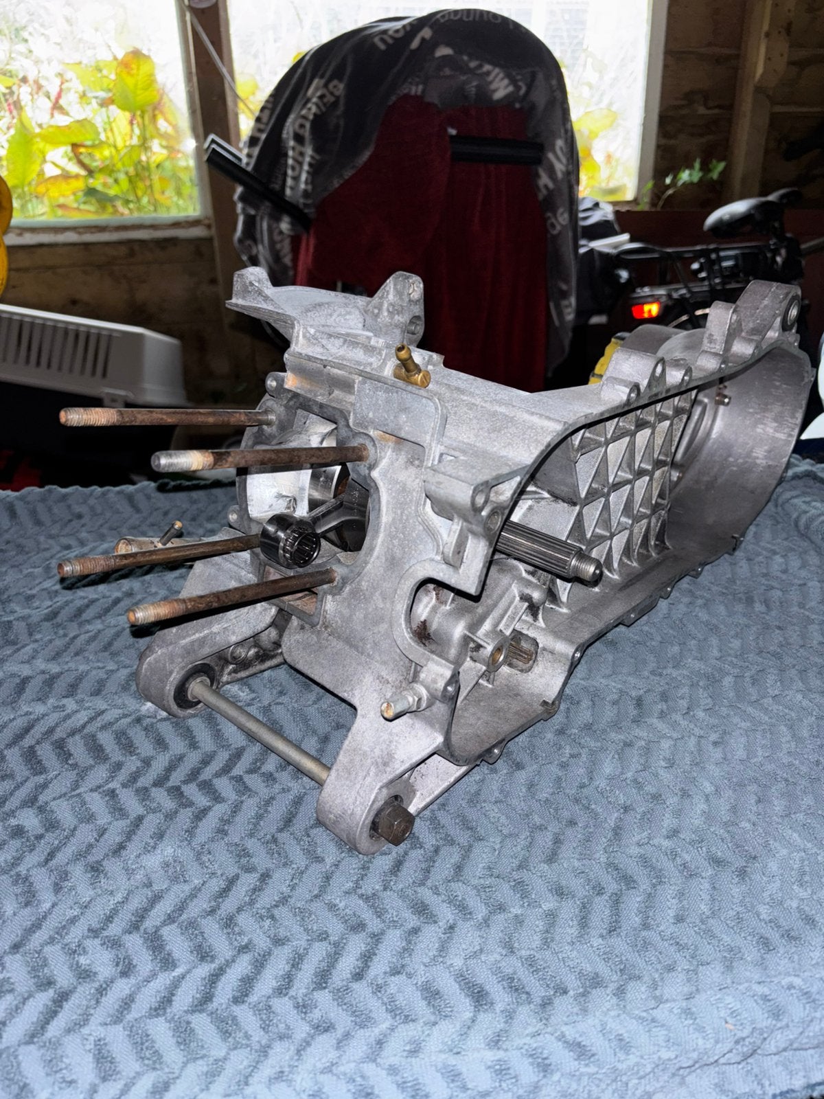 Hexagon 125cc carter met herkomst papieren, Ophalen, Zo goed als nieuw, Blok