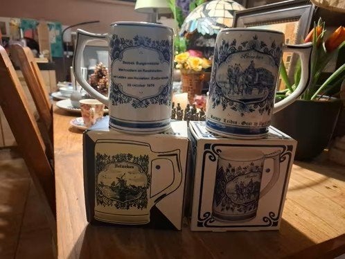 Set Heineken Delftsblauwe bierpullen (1979 & 1985), Verzamelen, Biermerken, Ophalen, Zo goed als nieuw, Heineken