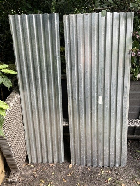 Gratis zwaluwstaartplaten, Ophalen, Zo goed als nieuw, Overige materialen, 20 tot 50 mm
