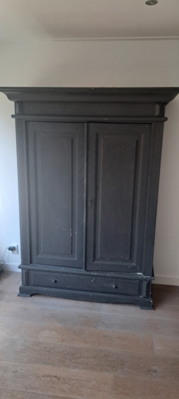 zwarte kleding/servies/buffetkast, Huis en Inrichting, Ophalen, Gebruikt, 100 tot 150 cm, Met lade(s)