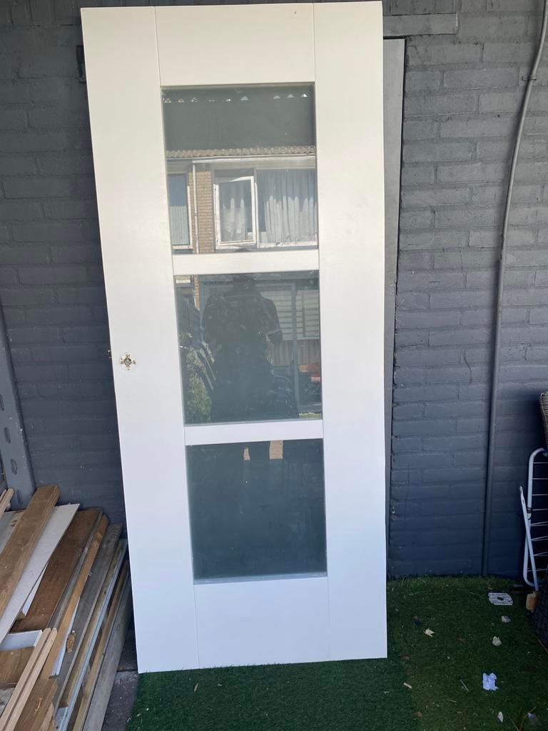 Binnen deur wit  2m bij 82,5cm, Doe-het-zelf en Verbouw, Deuren en Horren, Ophalen of Verzenden, Zo goed als nieuw, Binnendeur