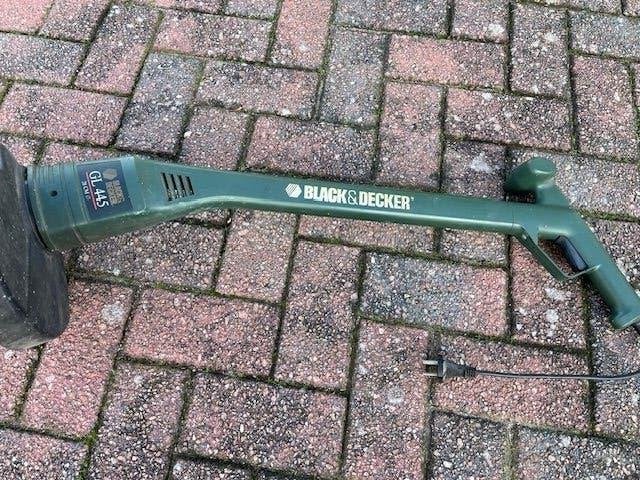 Strimmer, Tuin en Terras, Ophalen, Gebruikt, Black & Decker, 10 tot 30 cm