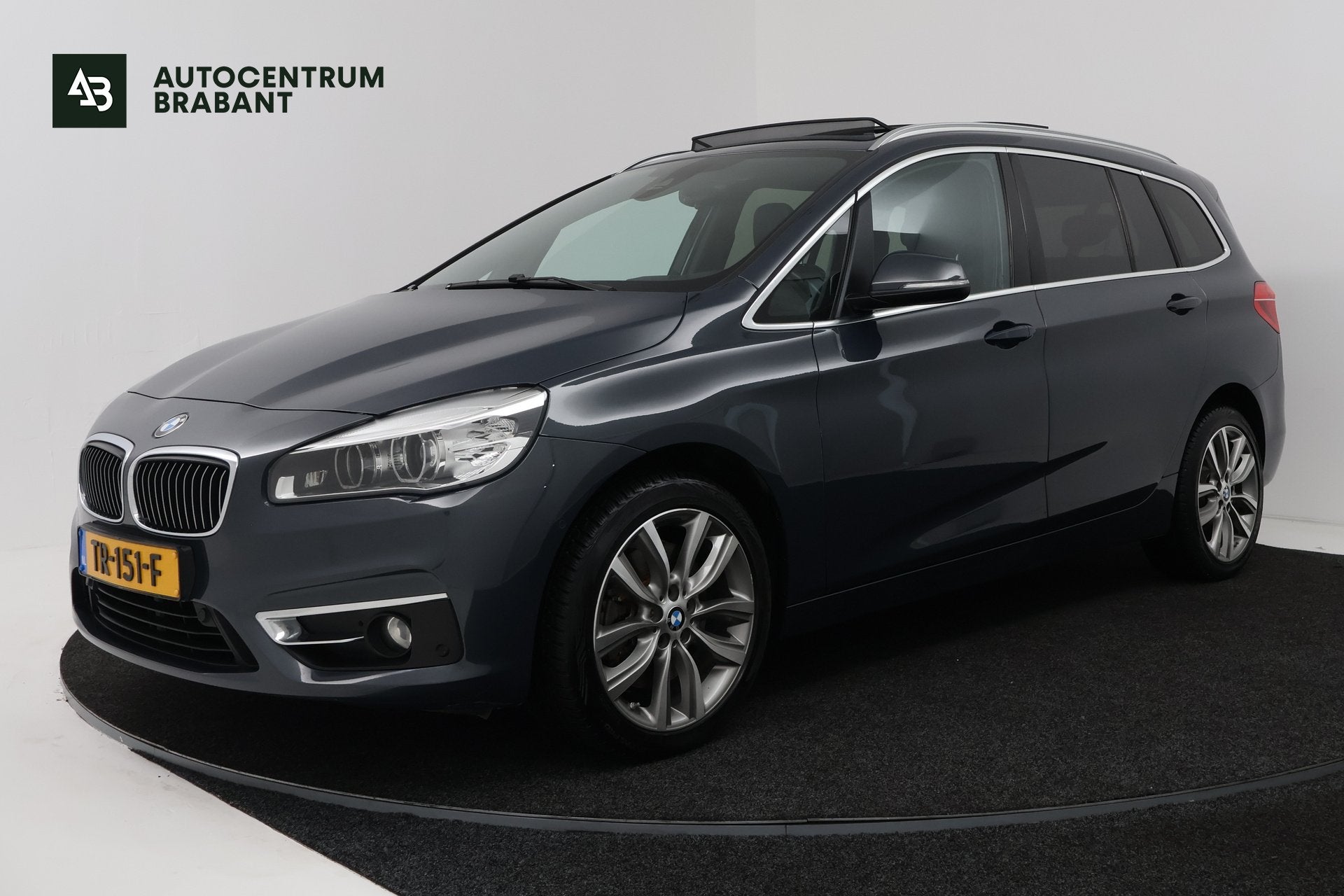 BMW 2 Serie Gran Tourer 220i High Executive (PANORAMADAK, ST, 1998 cc, Gebruikt, 2-Serie Gran Tourer, Bedrijf