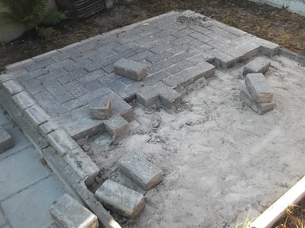 Gratis kleine partij betonklinkers klinkers, Tuin en Terras, Tegels en Klinkers, Ophalen, Gebruikt, Klinkers, Minder dan 5 m²