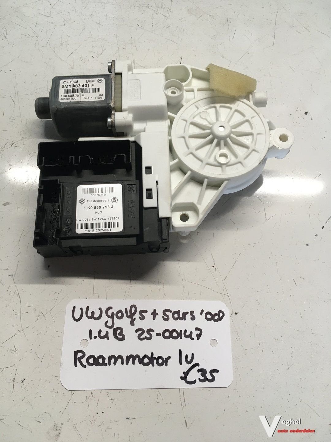 Vw Golf 5 plus 5drs 1.4 B 2008 2500147 Raammotor Linksvoor 5, Gebruikt, -, -, Ophalen of Verzenden