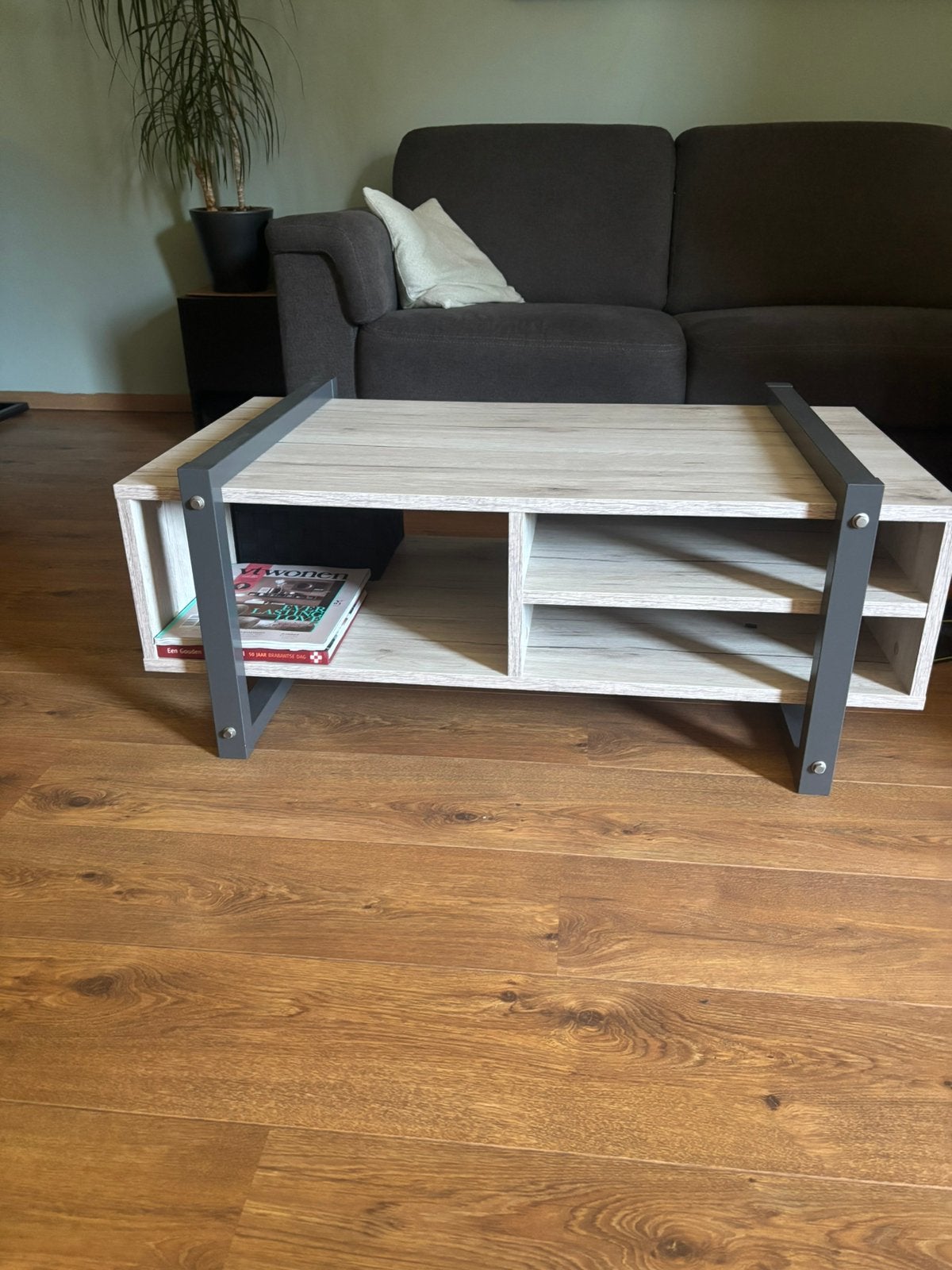 Salontafel in zeer goede staat, Huis en Inrichting, Tafels | Salontafels, Ophalen, 100 tot 150 cm, 50 tot 100 cm, Zo goed als nieuw