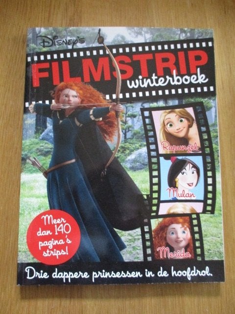 Disney filmstrip winterboek Specialreeks nr.38 1-2012, Ophalen of Verzenden, Overige figuren, Zo goed als nieuw, Beeldje of Figuurtje
