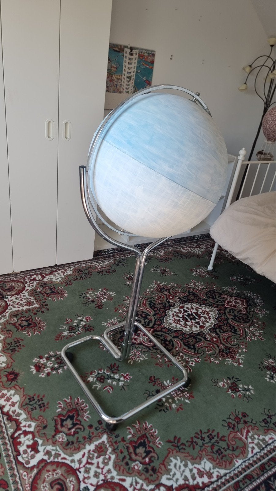 Globe/wereldbol, Ophalen