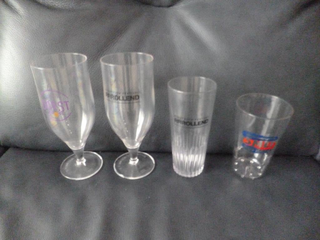 Festival [bier]glazen van kunststof €1 per stuk, Ophalen of Verzenden, Gebruikt, Feestartikel, Overige