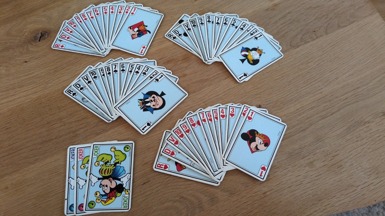 Disney speelkaarten: Mickey Mouse, Donald Duck, Goofy, Een of twee spelers, Ophalen of Verzenden, Gebruikt