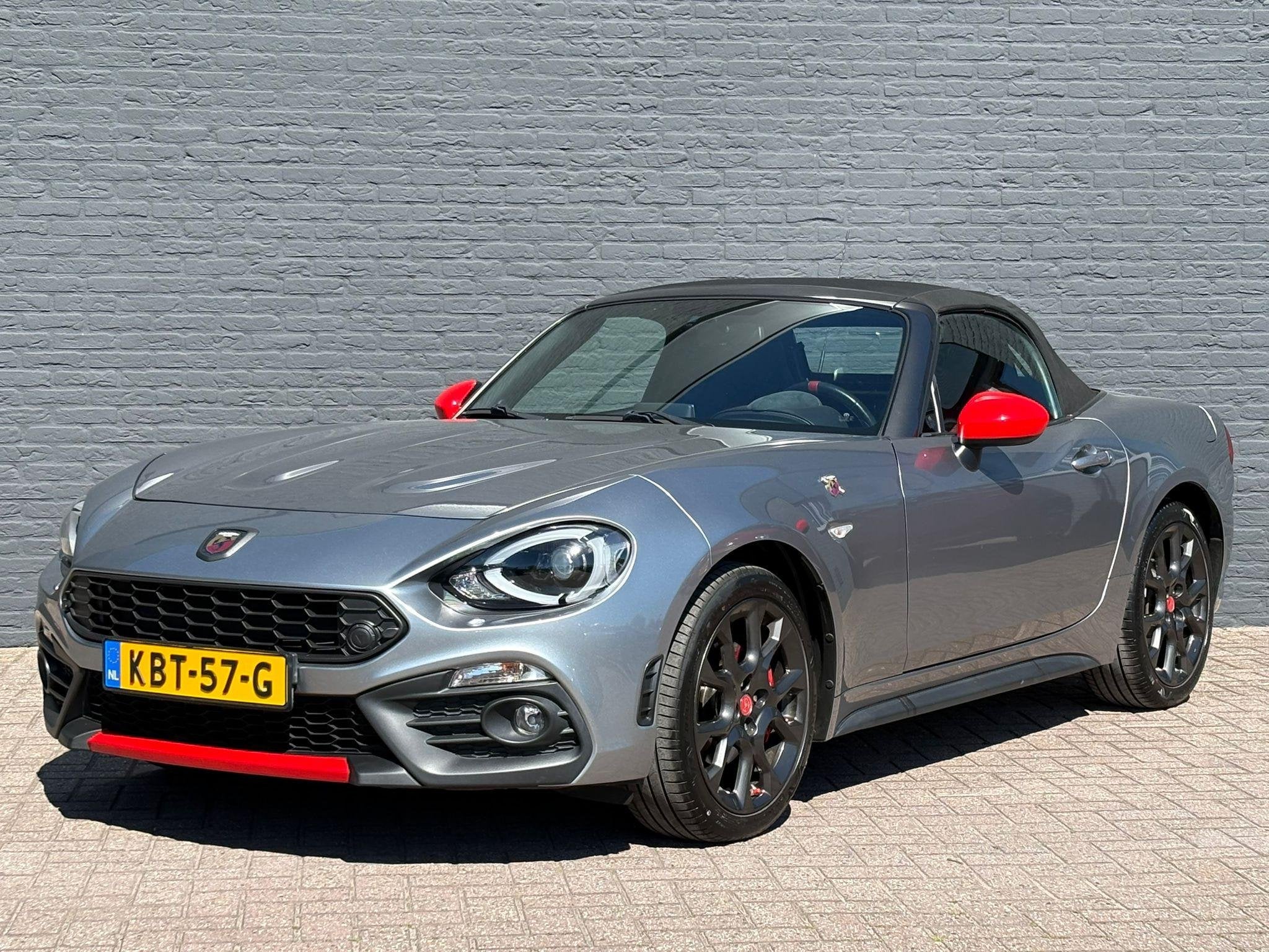 Fiat 124 Spider 1.4 MultiAir Turbo Abarth Premium Bose | 170, Auto's, Automaat, Gebruikt, 4 cilinders, Cabriolet