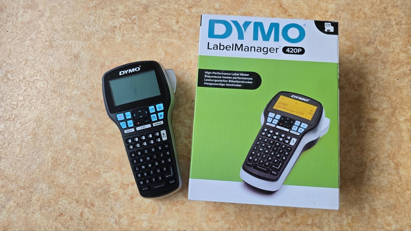 Dymo LabelManager 420P - Zo goed als nieuw + veel labels, Computers en Software, Labelprinters, Ophalen of Verzenden, Zo goed als nieuw