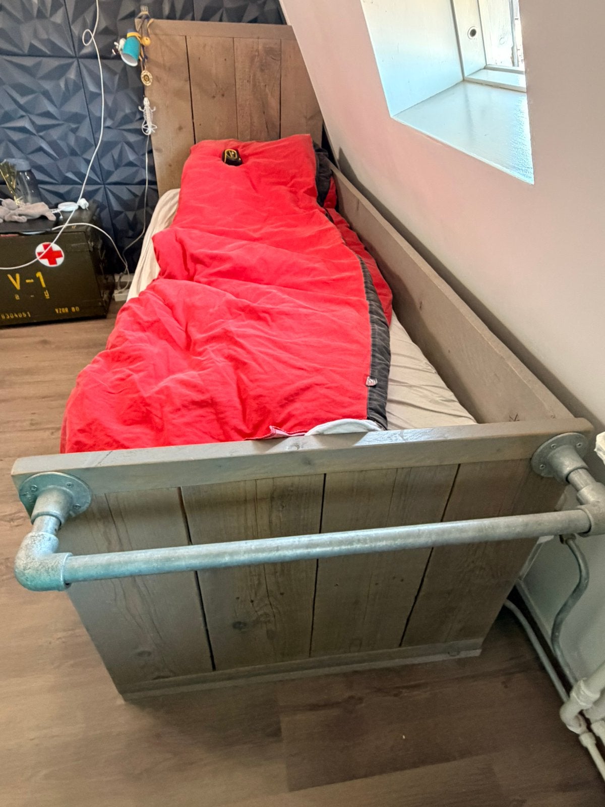 Steigerhout bed, Ophalen, Gebruikt