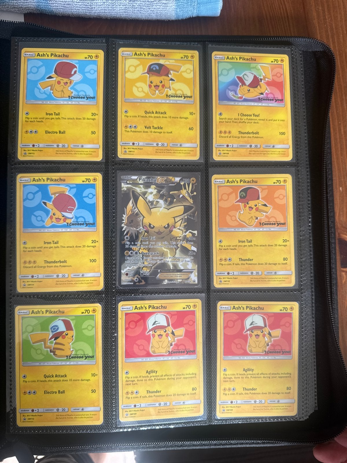 Grote Pikachu Pokémon Kaart Collectie - Diverse Kaarten, Ophalen, Gebruikt, Meerdere kaarten, Foil