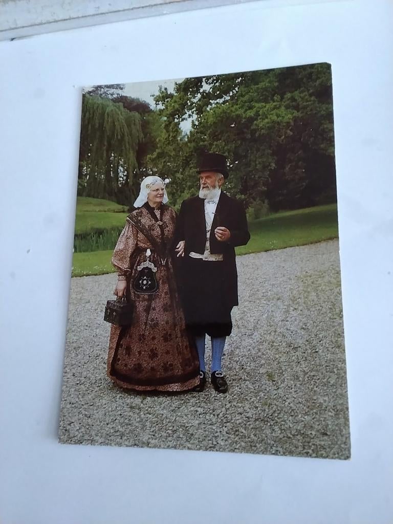 ECHTPAAR IN FRIESE KLEDING 1870, Ophalen of Verzenden, Friesland