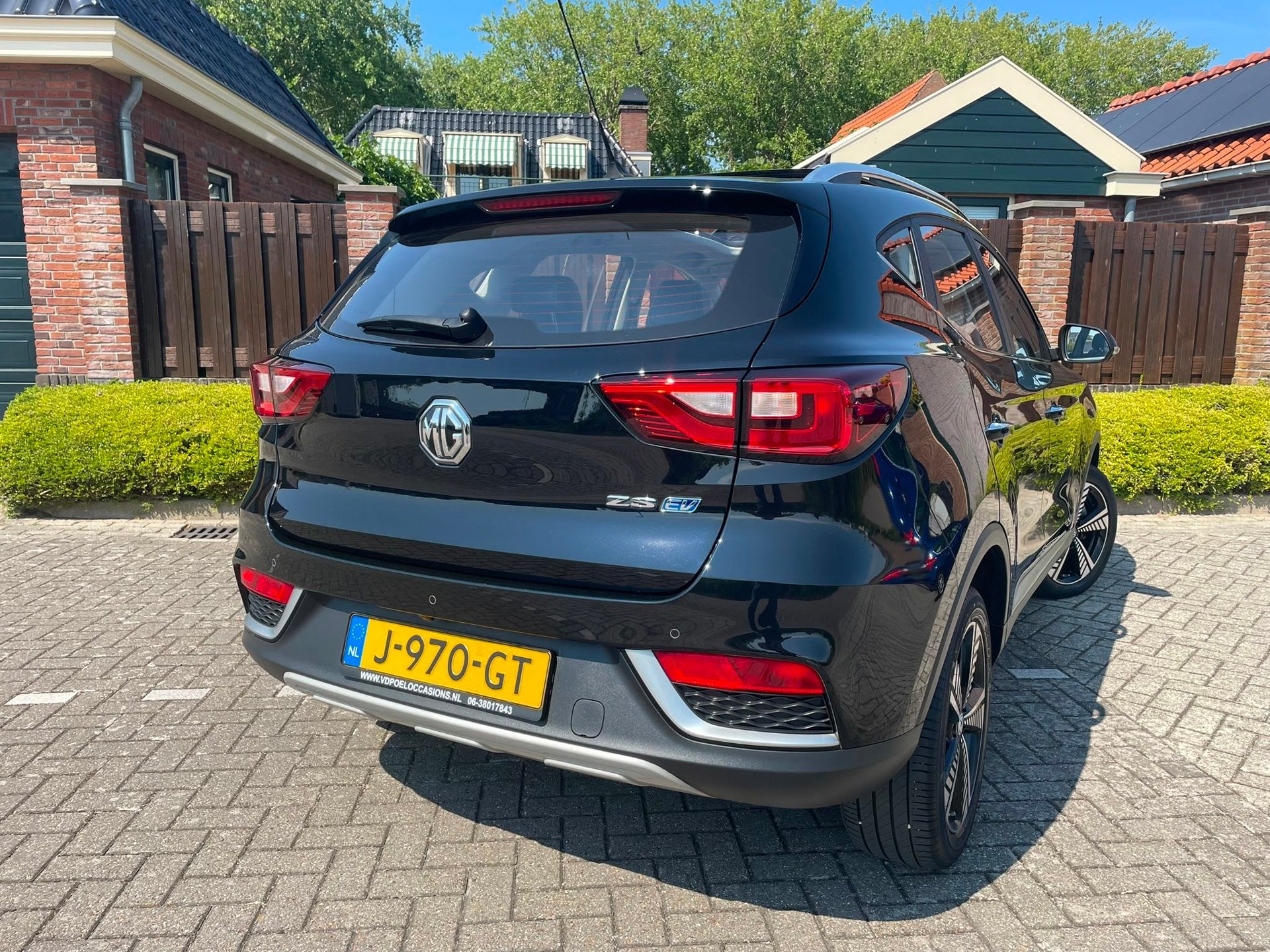 MG MG ZS EV Luxury 45 kWh NAVI PANORAMADAK CRUISE NAP PDC, Auto's, MG, Gebruikt, Zwart, ZS, 1507 kg