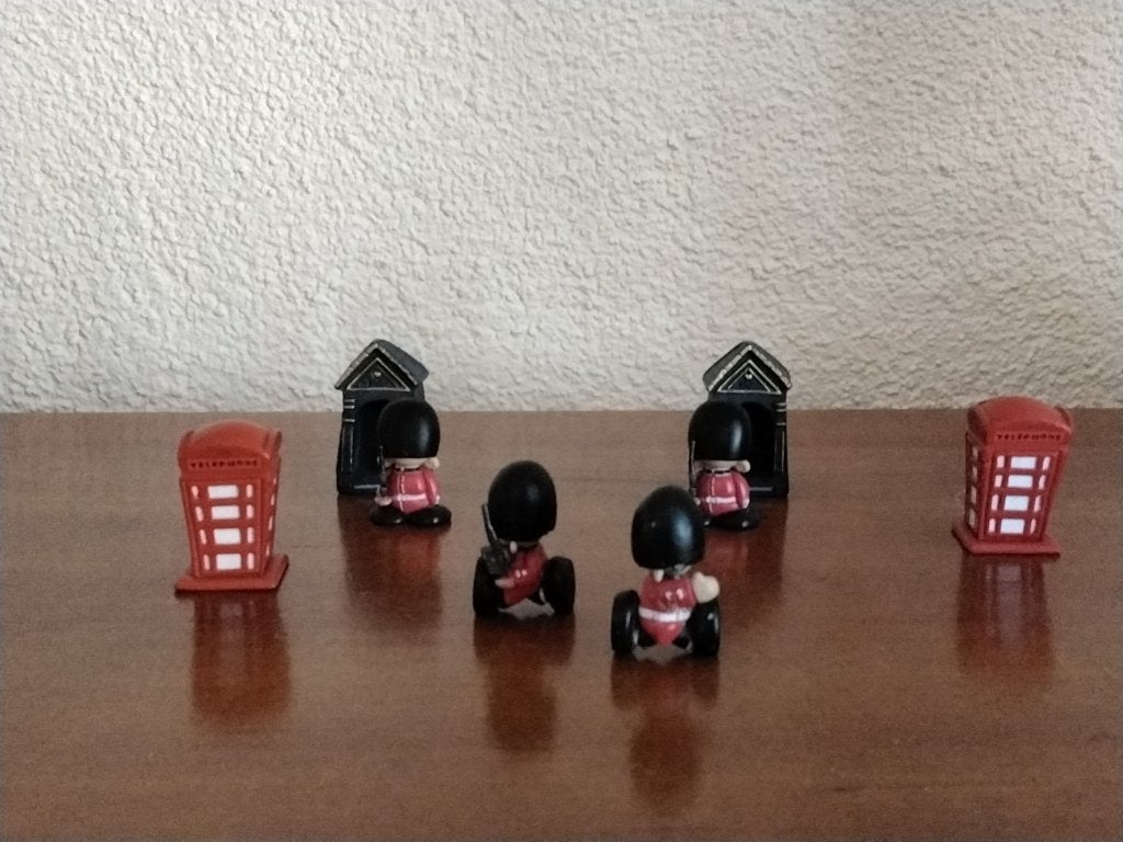 Miniatuur poppetjes wisseling van de wacht Engeland, Ophalen, Zo goed als nieuw, Jongen of Meisje