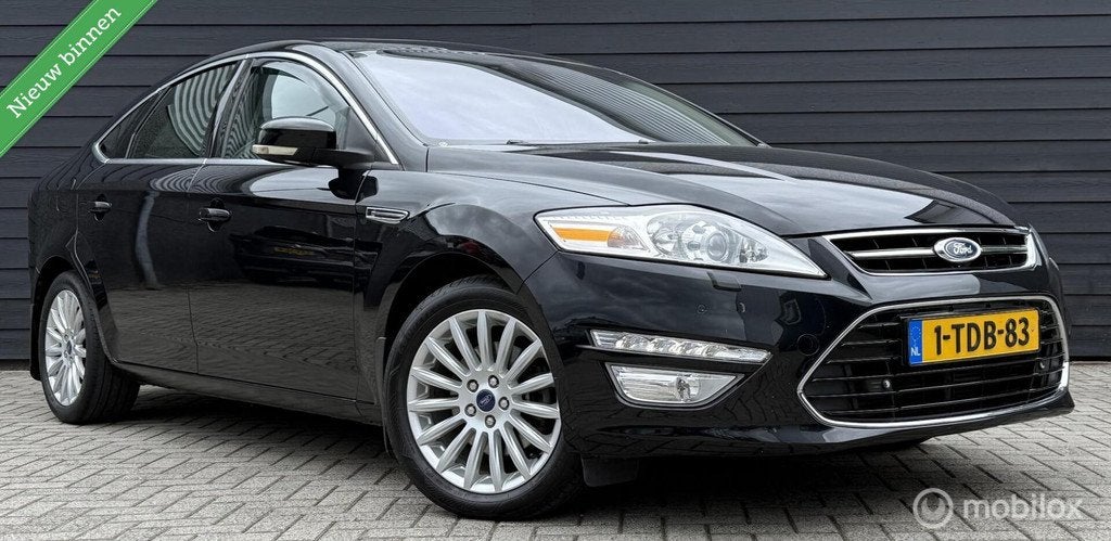 Ford Mondeo 1.6 EcoBoost Titanium Bi-Xenon/Trekhaak/Navi/Win, Auto's, Ford, Voorwielaandrijving, 15 km/l, Gebruikt, 4 cilinders