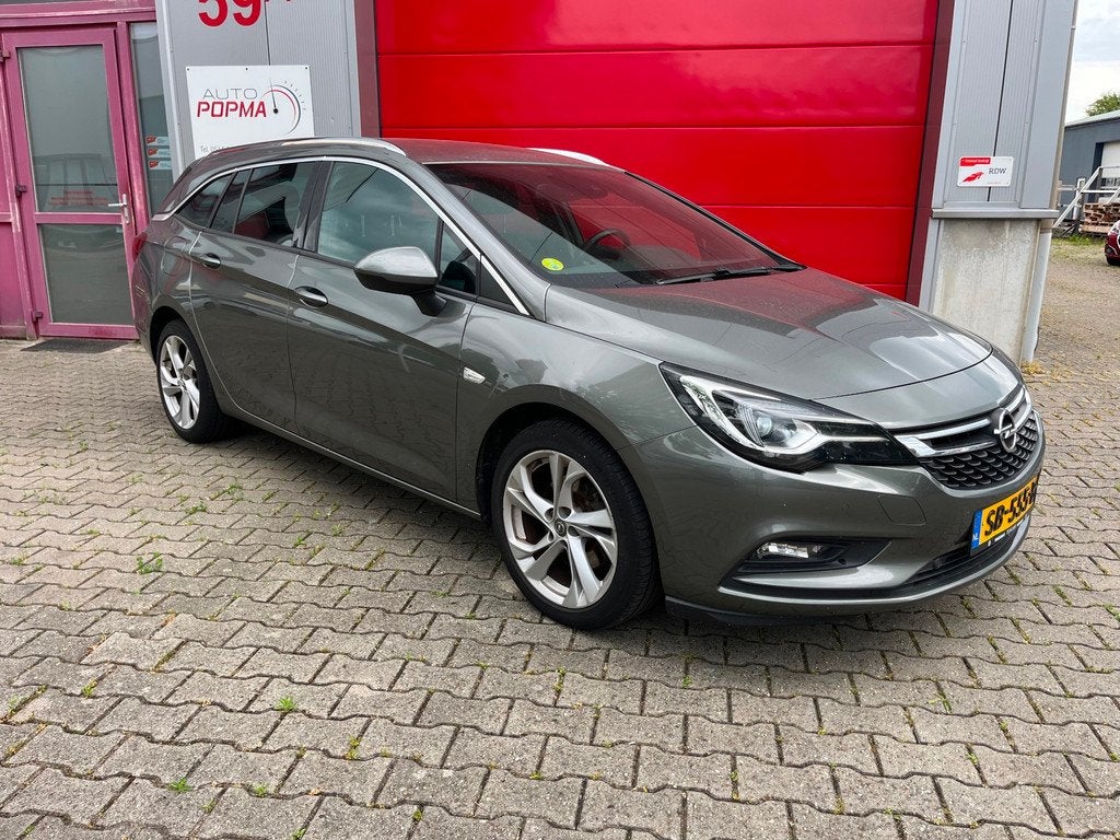 Opel Astra Sports Tourer 1.6 CDTI 136pk Innovation / EXPORT, Voorwielaandrijving, Gebruikt, 4 cilinders, Automatische klimaatregeling