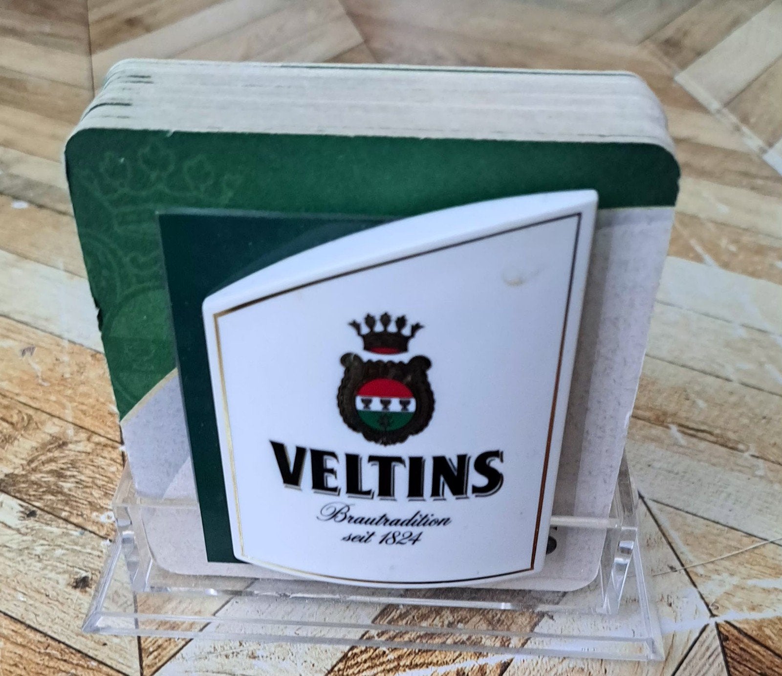 Nieuw veltins viltjes houder compleet met viltjes, Ophalen, Nieuw, Viltje(s), Overige merken