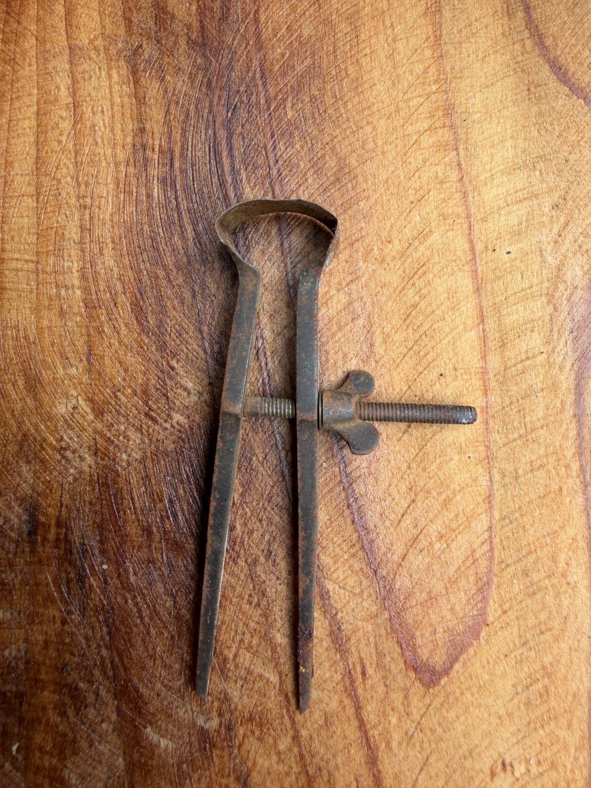 Antieke handgesmede schroefpasser / veerpasser 11 cm, Ophalen, Koper of Brons