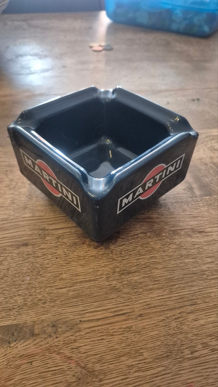 Vintage Martini asbak - Zwart keramiek, Verzamelen, Ophalen of Verzenden, Gebruikt, Gebruiksvoorwerp
