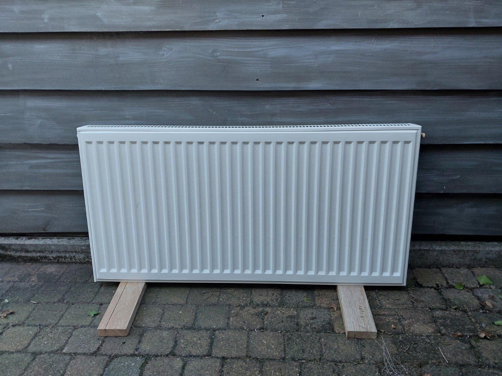 Henrad softline eco radiator., Ophalen, 30 tot 80 cm, Radiator, Zo goed als nieuw
