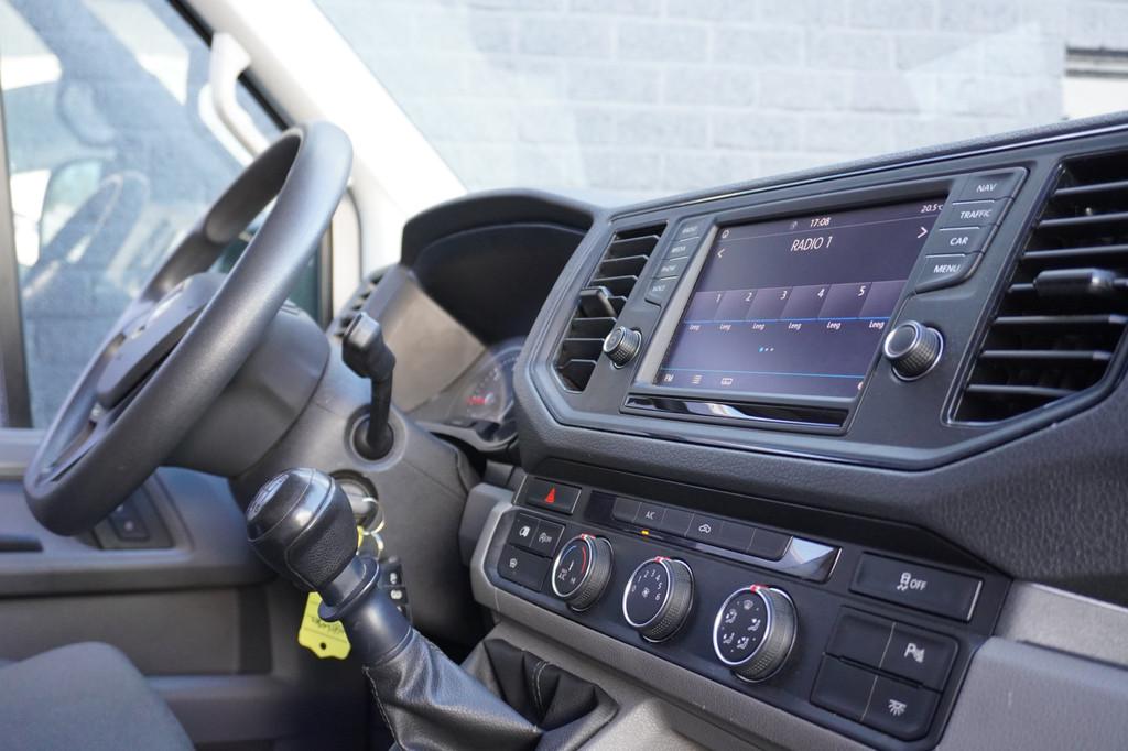 Volkswagen Crafter 2.0 TDI 177PK L3H3 EURO 6 - Airco - Navi, Auto's, Bestelauto's, Gebruikt, Euro 6, 4 cilinders, Volkswagen