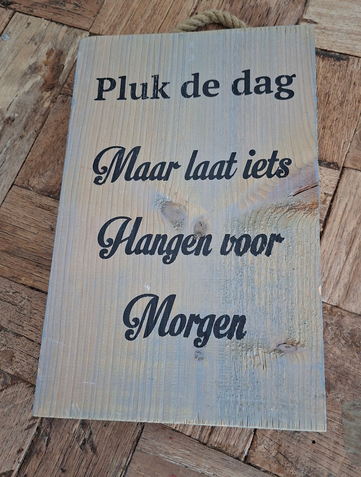 Houten wandbord met tekst: Pluk de dag, Hout, Gebruikt, Beige, Ophalen of Verzenden