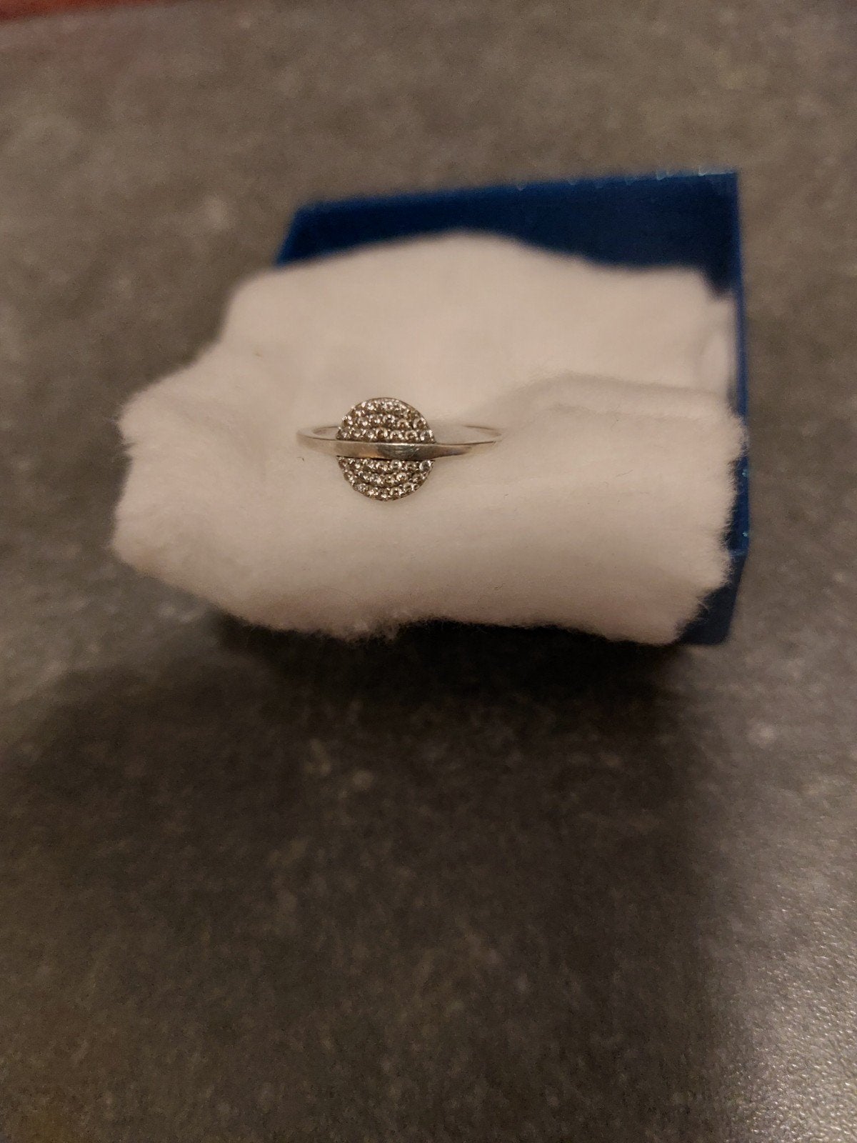 Zilveren ring met strass steentjes, Sieraden, Tassen en Uiterlijk, Ringen, Ophalen of Verzenden, Zo goed als nieuw, 17 tot 18