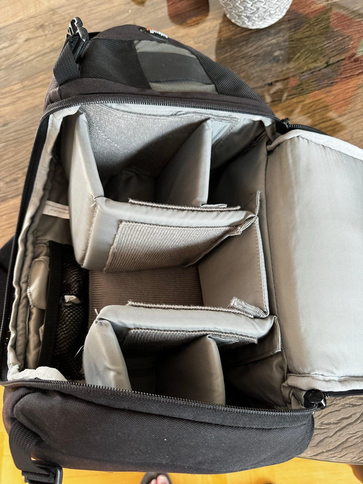 Lowepro SlingShot 200 AW cameratas - Zo goed als nieuw, Lowepro, Slingtas, Gevoerd, Ophalen of Verzenden