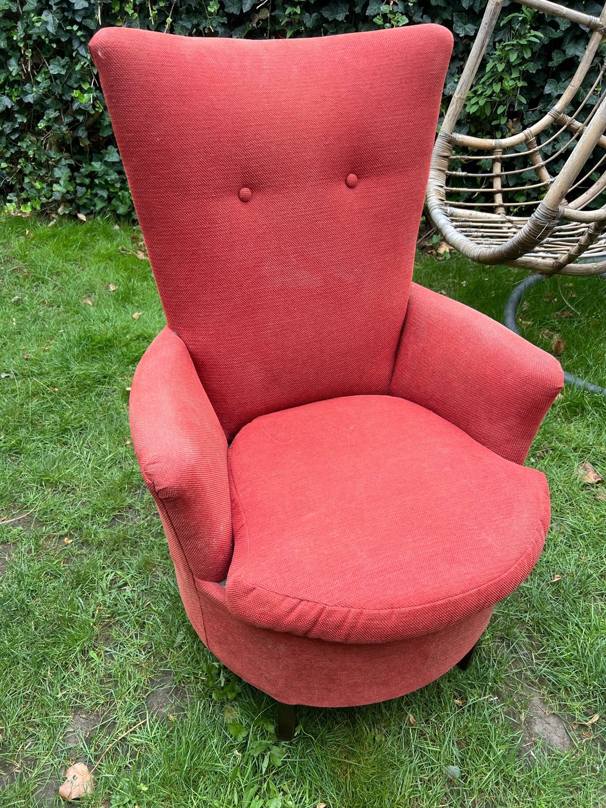 Vintage Rode Fauteuil - Comfortabele Blikvanger, Huis en Inrichting, Ophalen, Gebruikt, Stof, 75 tot 100 cm