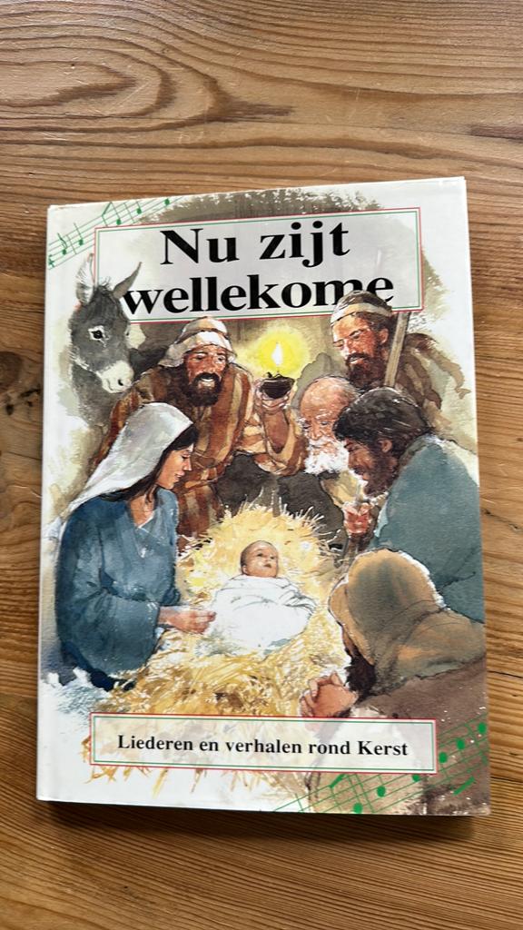 Liederen en verhalen rond kerst, Ophalen of Verzenden, Zo goed als nieuw, Religie en Gospel