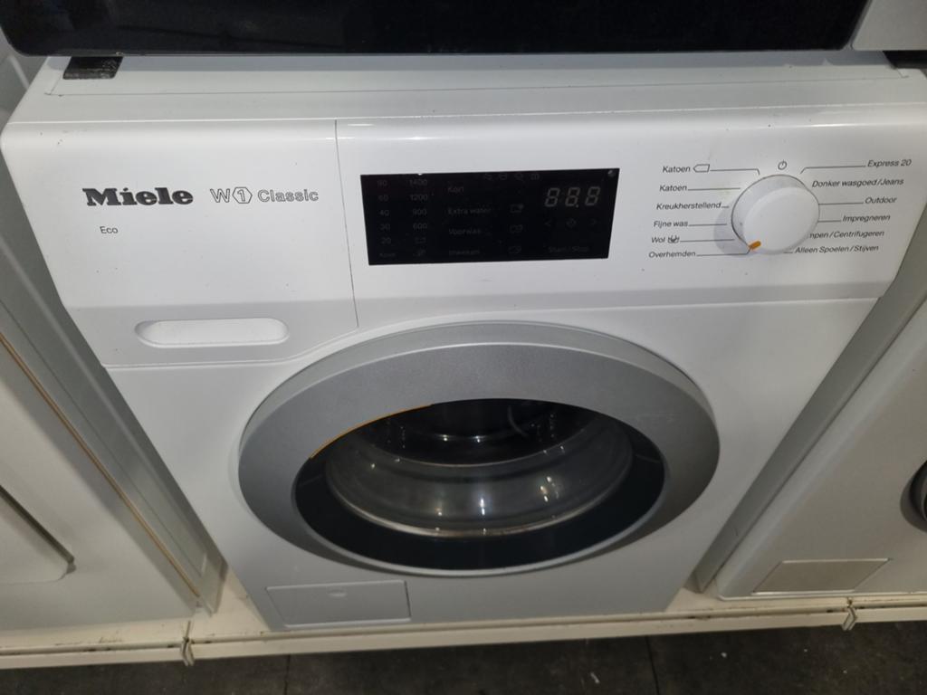 Miele W1 Classic Eco Wasmachine - Zo goed als nieuw, Ophalen, Energieklasse A of zuiniger, Zo goed als nieuw, Voorlader