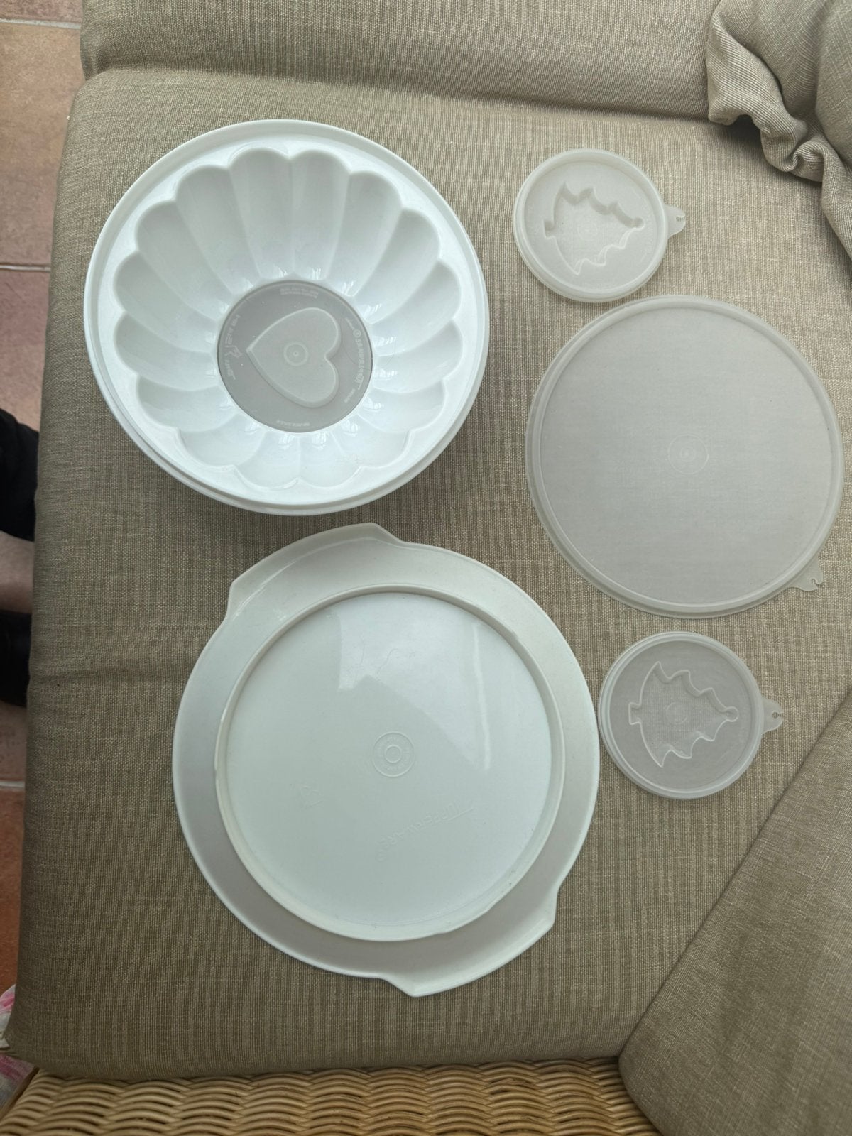 Tuppeware Charlotte rush vorm 20 cm, Ophalen of Verzenden, Zo goed als nieuw, Overige typen