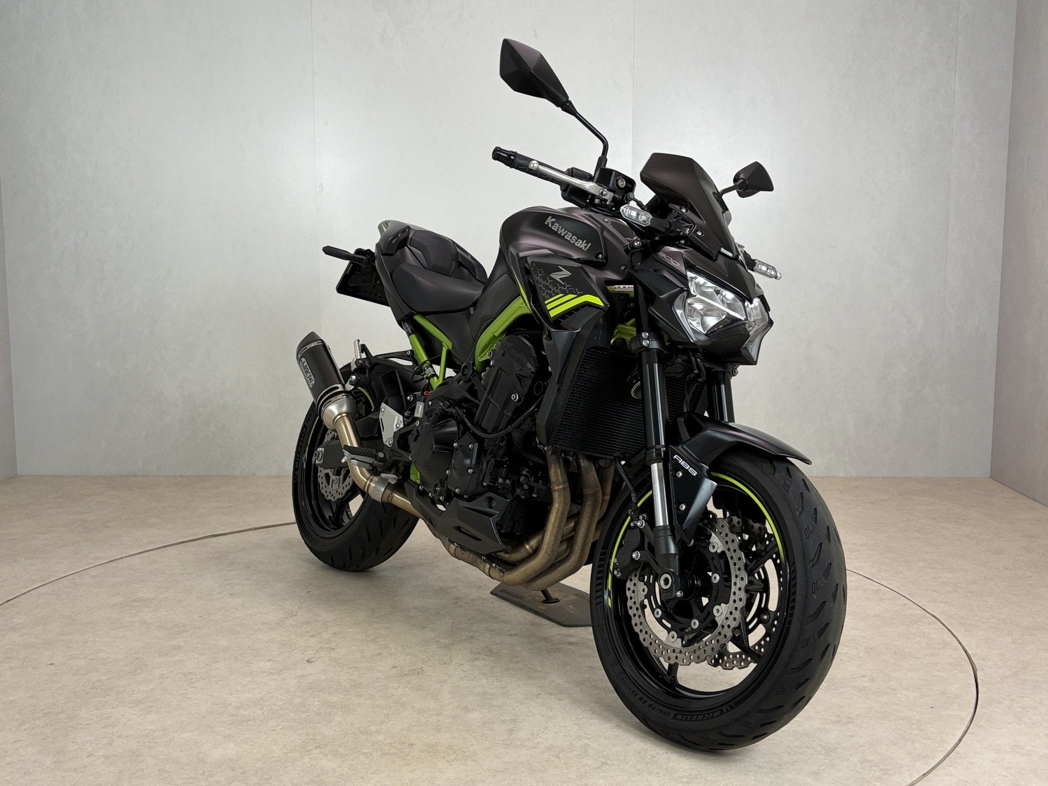 Kawasaki Z 900 Performance (bj 2021), Bedrijf, Info@kawasaki.nl, Meer dan 35 kW, Jacobus Spijkerdreef 1-3
2132 PZ  Hoofddorp, NL