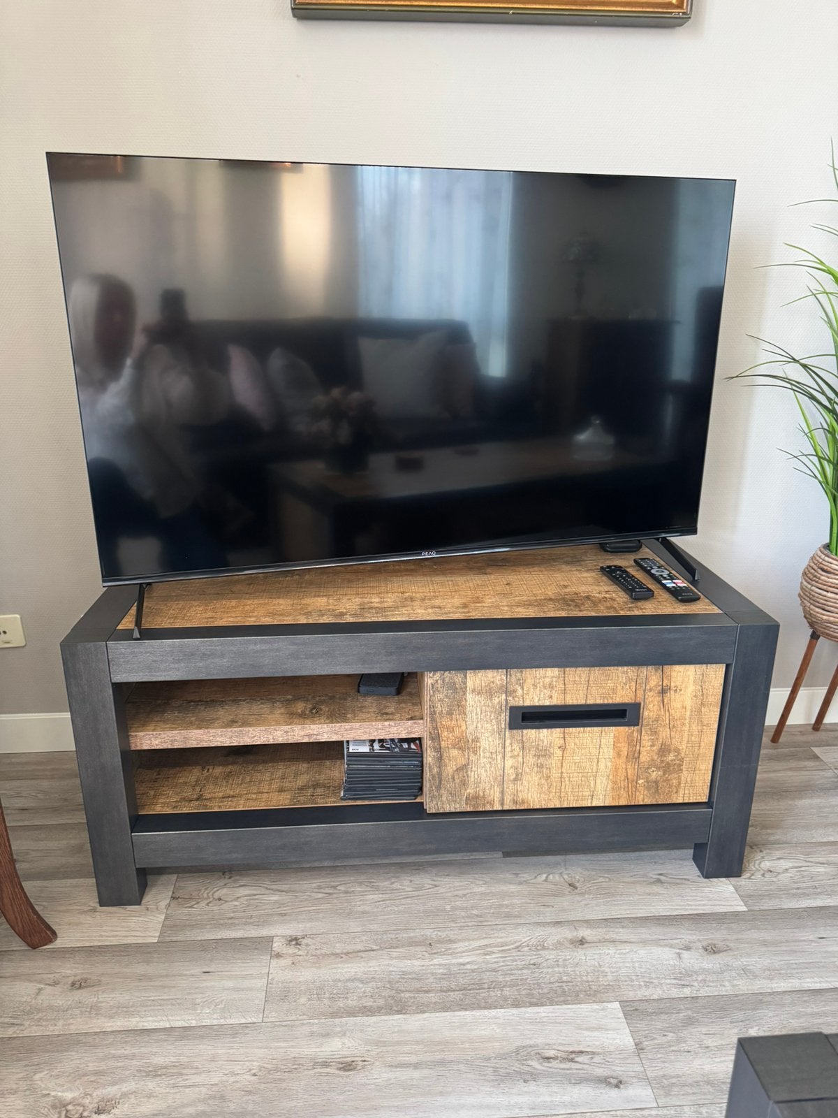 Meubelset tv kast-salontafel-eettafel-eetstoelen-dressoir, Ophalen, 50 tot 100 cm, Zo goed als nieuw, Minder dan 100 cm