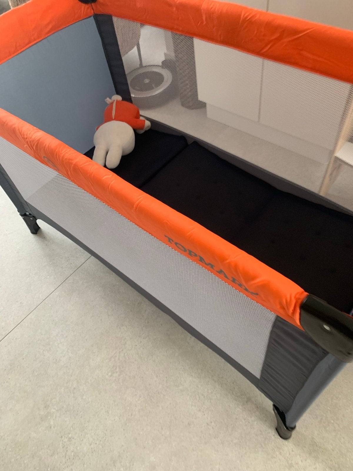 Compact campingbedje/box - Ideaal voor reizen, Ophalen of Verzenden, Zo goed als nieuw, Rechthoekig