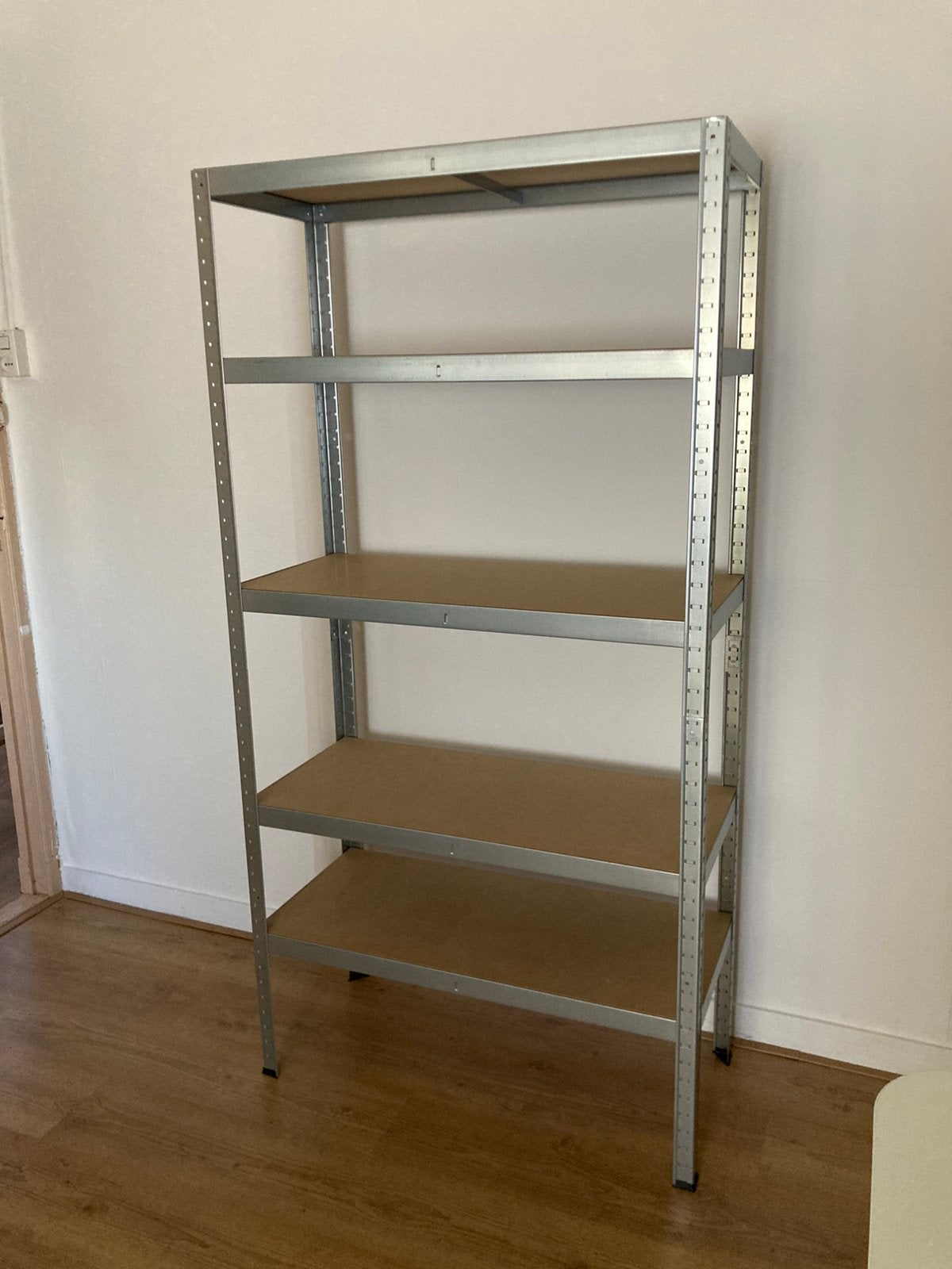 Stellingkast zo goed als nieuw, Ophalen, Zo goed als nieuw