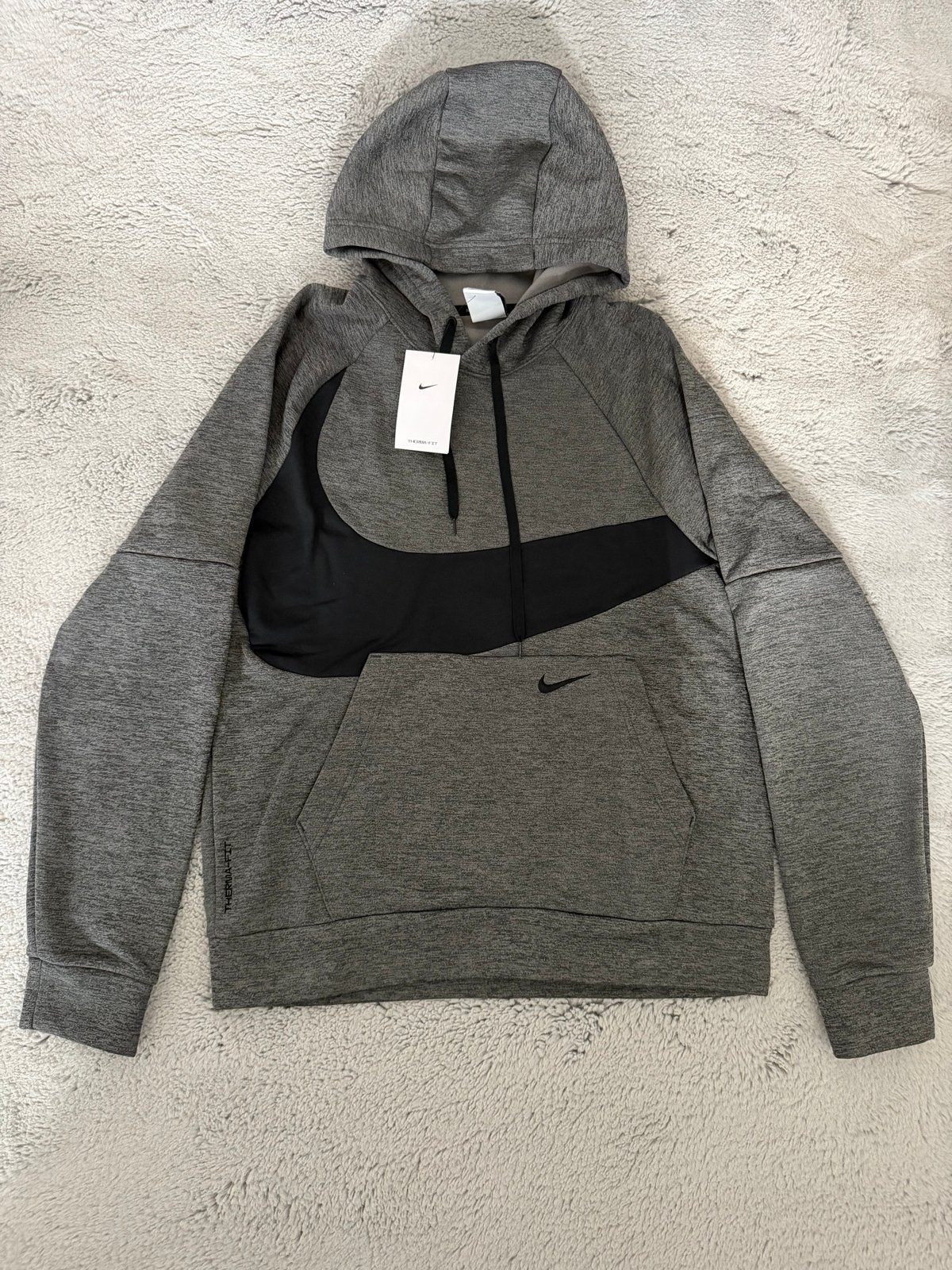 Nike Grijs Therma-Fit Hoodie Maat L Nieuw met labels, Maat 52/54 (L), Nieuw, Ophalen of Verzenden, Grijs