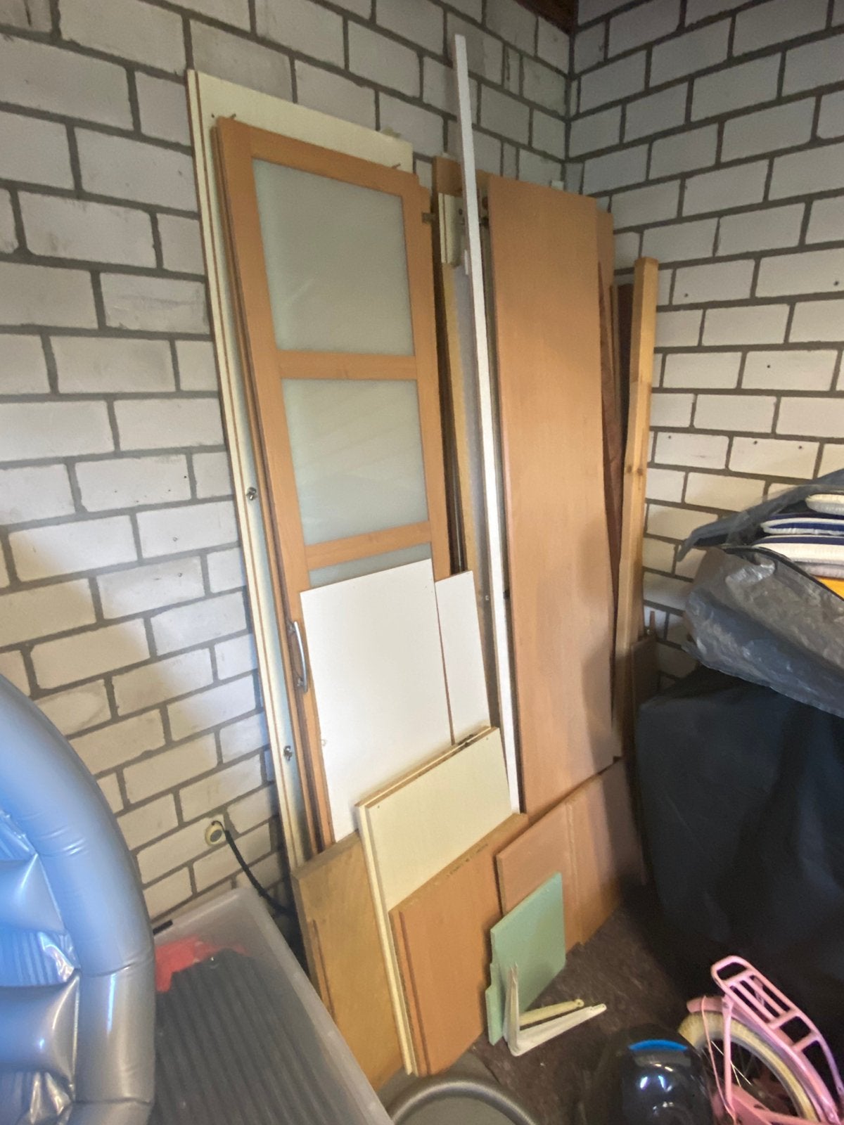 Gratis af te halen: onderdelen schuifdeurkast  beukenhout, Ophalen, Gebruikt, Minder dan 25 mm, Overige typen