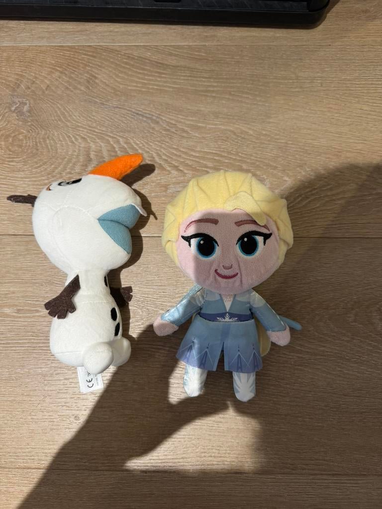 Frozen - Olaf & Elsa knuffels, Kinderen en Baby's, Speelgoed | Knuffels en Pluche, Ophalen of Verzenden, Zo goed als nieuw, Overige typen