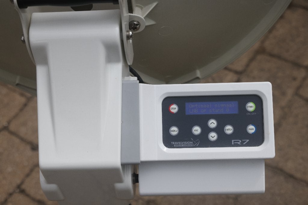 automatische schotelantenne, Ophalen of Verzenden, Zo goed als nieuw