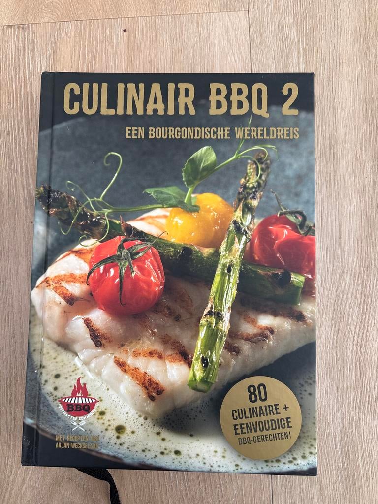 Culinair BBQ 2: Een Bourgondische Wereldreis Kookboek, Boeken, Ophalen of Verzenden, Zo goed als nieuw, Overige gebieden, Hoofdgerechten