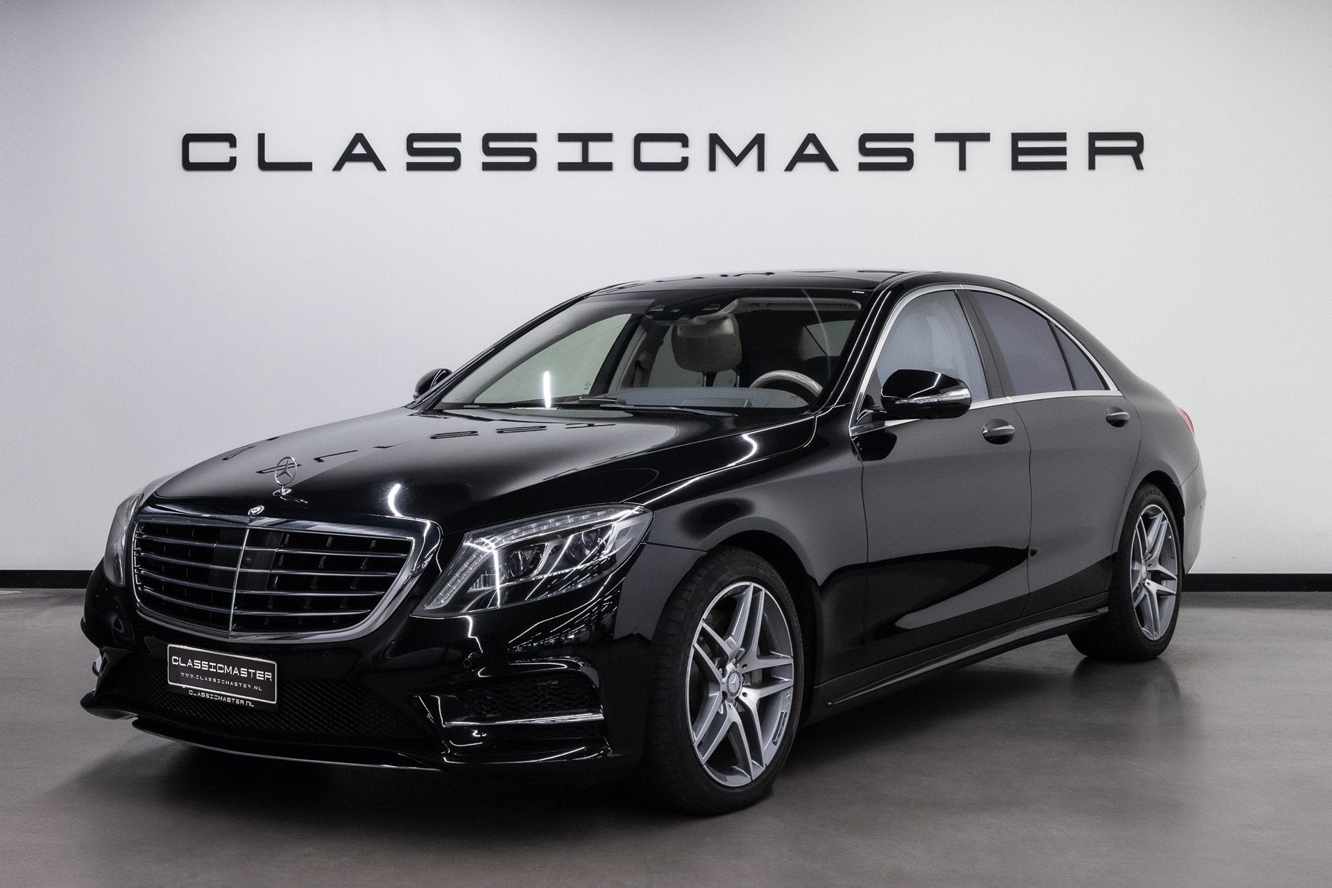 Mercedes-Benz S-Klasse 400 HYBRID AMG STYLING EXCLUSIVE Btw, Auto's, Mercedes-Benz, Automaat, Achterwielaandrijving, Gebruikt