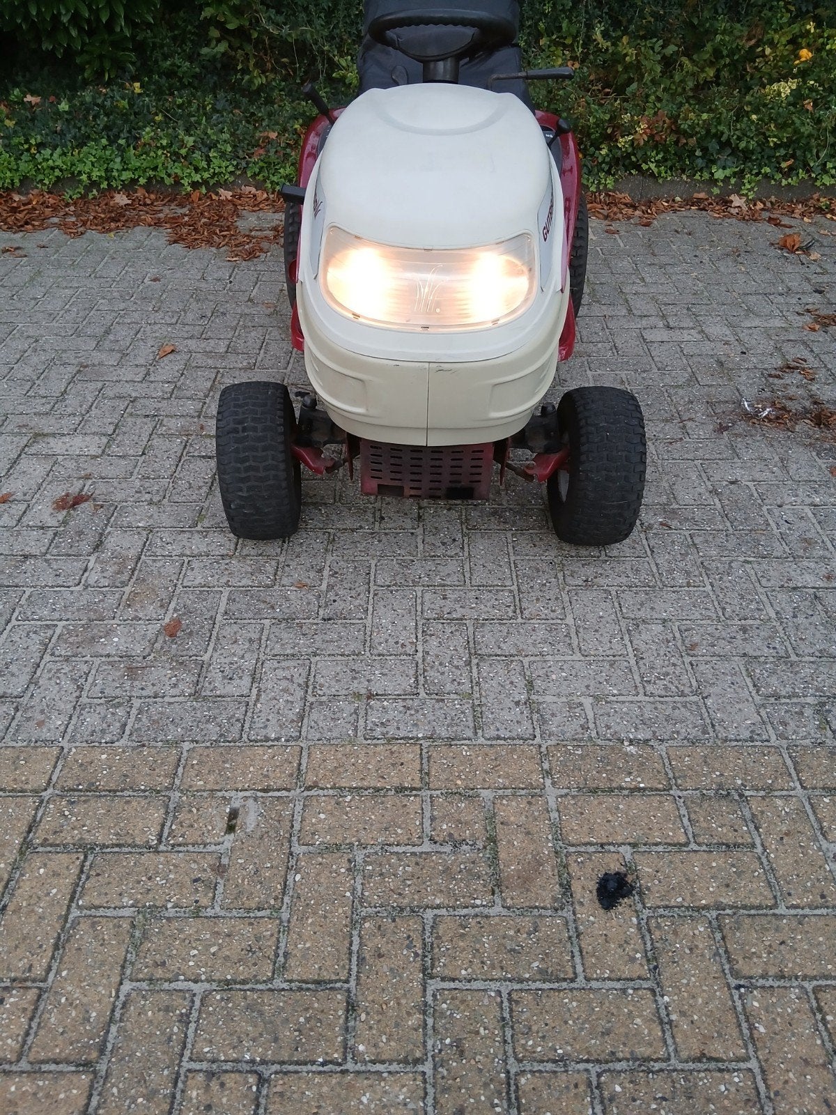 Gutbrod Zitmaaier Tractor (zonder maaidek), Ophalen, Gebruikt, Gutbrod