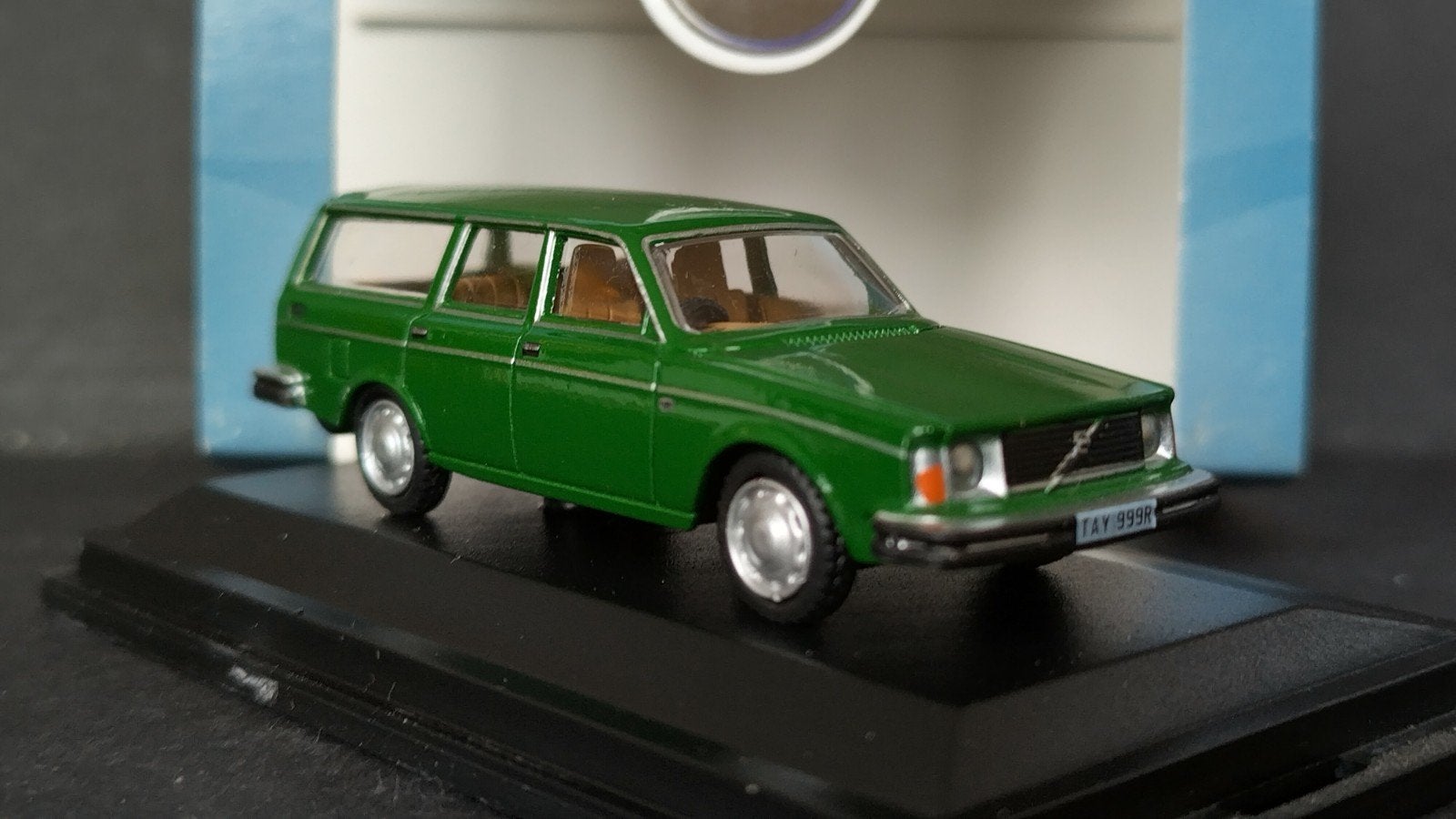 Volvo 245 Estate Green 1:76 Oxford Diecast Pol, Hobby en Vrije tijd, Auto, Verzenden, ., Nieuw